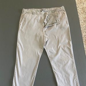 Izod saltwater wash grey chinos